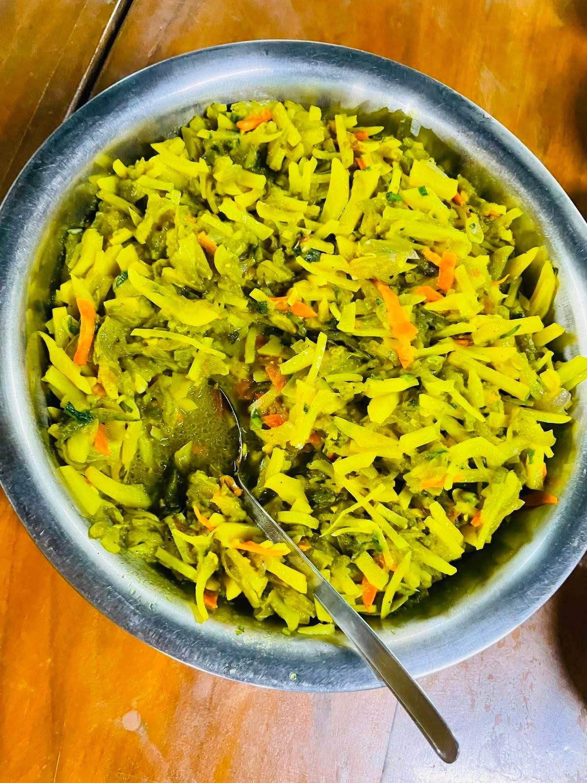 মাছ ভুনা, মিক্স সবজি ডাল