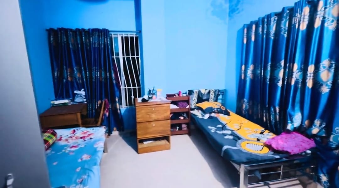 ডাবল রুম (এটাচ ওয়াশরুম)