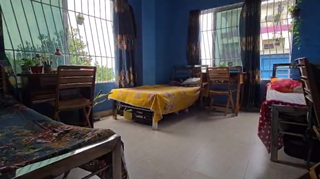 ট্রিপল রুম (কমন ওয়াশরুম)